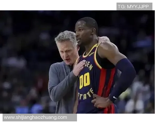 勇士队在对阵猛龙队的比赛中遭遇失利分析与反思