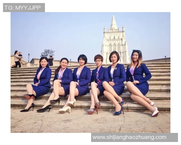 焦泊乔的成长之路：从青涩少年到职场精英的蜕变故事